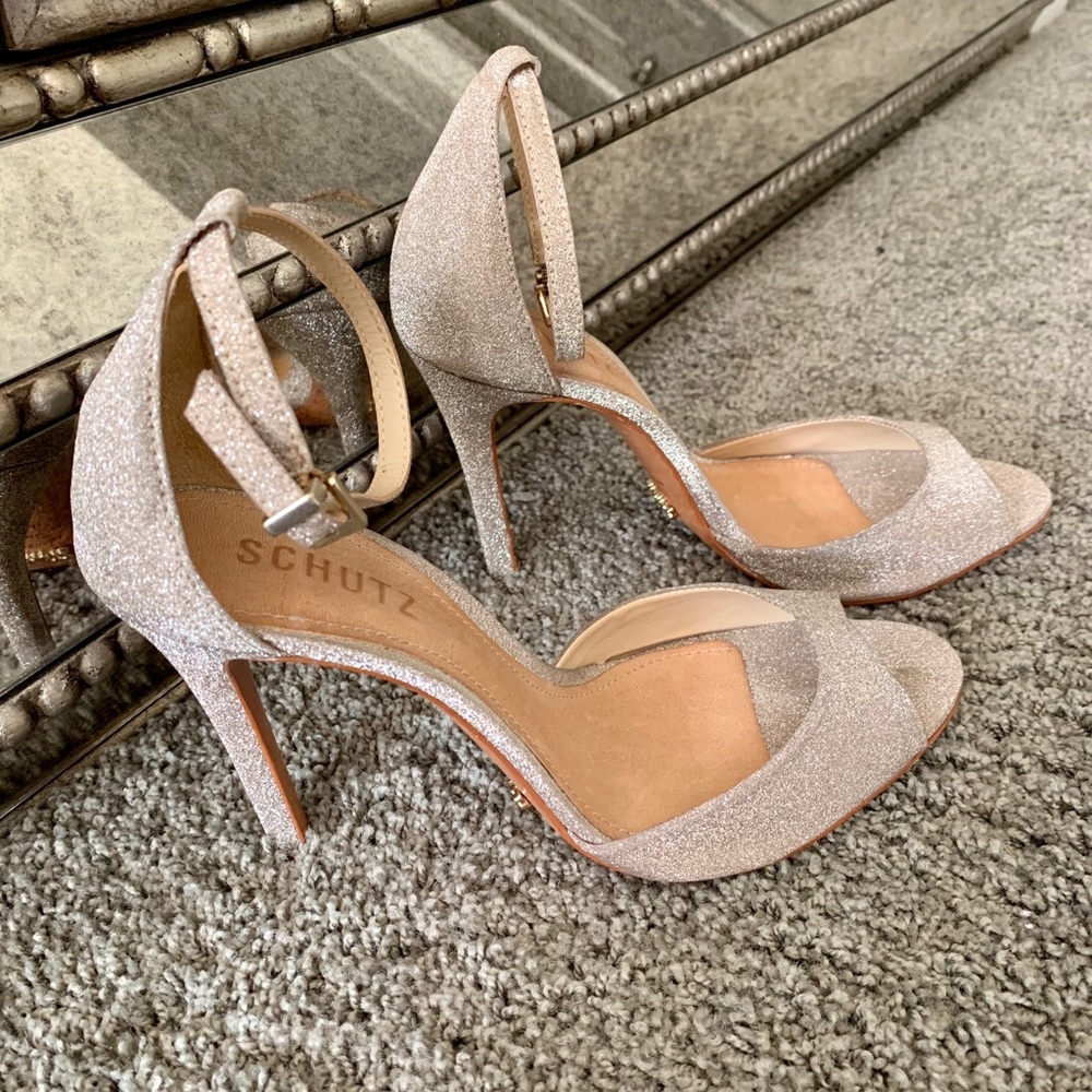 Schutz Saasha Lee heel